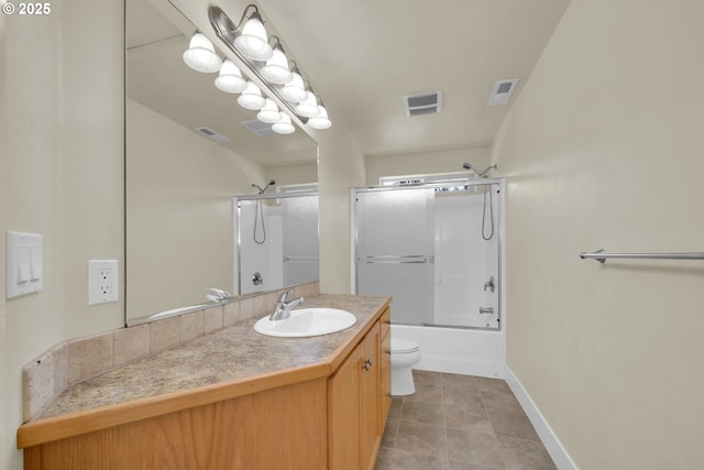 930 Kristen Way, Cottage Grove, OR 97424 - bathroom with combined bath / shower with glass door, vanity, and visible vents