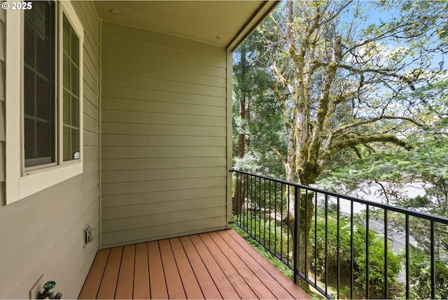 12842 Boones Ferry Rd, Lake Oswego, OR 97035 - view of balcony