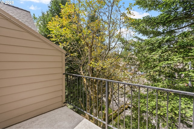 12842 Boones Ferry Rd, Lake Oswego, OR 97035 - view of balcony