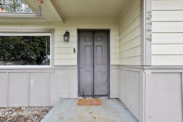 view of entrance to property