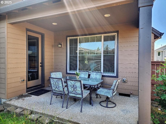 11862 White Ln, Oregon City, OR 97045 - view of patio with outdoor dining area