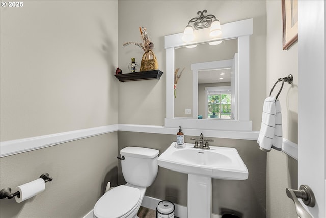 18289 SW Maidenfern Ln, Sherwood, OR 97140 - half bath with toilet