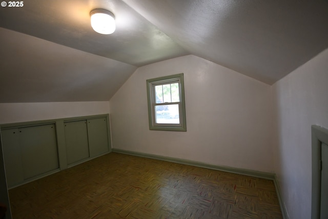 719 W 11th St, The Dalles, OR 97058 - additional living space with lofted ceiling and baseboards