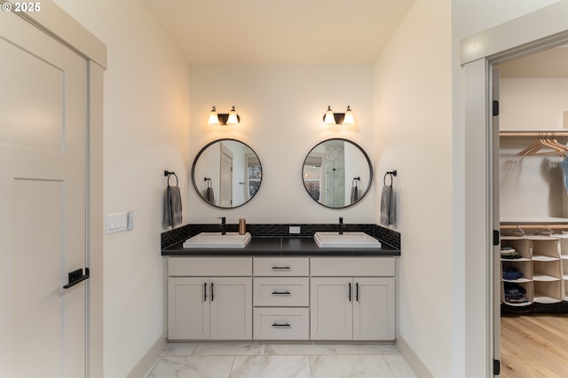 bathroom with vanity