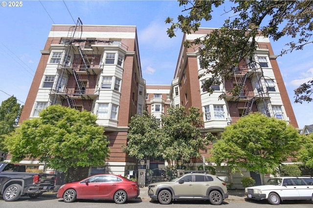 view of building exterior