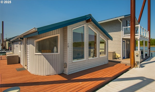 19609 NE Marine Dr Unit E 10, Gresham, OR 97230 - back of property featuring a deck with water view