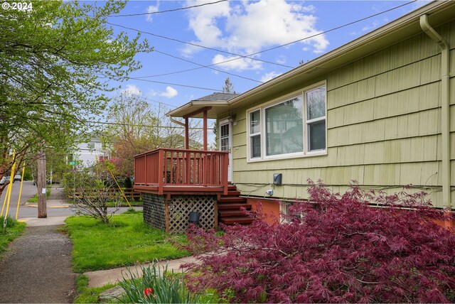 51055109 SE Tibbetts St, Portland, OR 97206 - view of home's exterior featuring a wooden deck