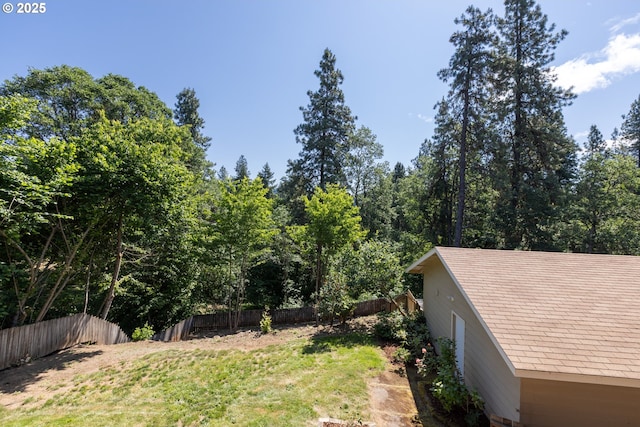 1379 Tucker Rd, Hood River, OR 97031 - view of yard