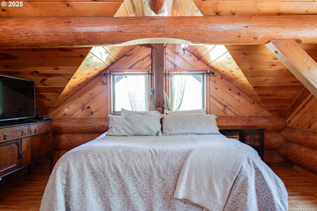 34643 Mountain View Pl NE, Albany, OR 97322 - bedroom featuring wood finished floors, vaulted ceiling, and wooden ceiling
