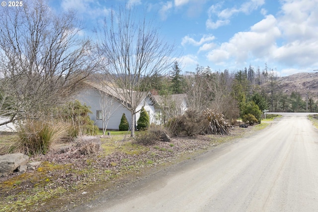 23164 N Umpqua Hwy, Idleyld Park, OR 97447 - view of dirt / gravel road with a mountain view