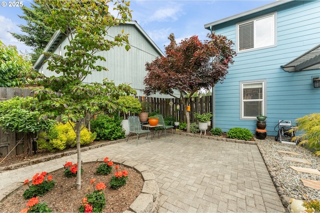 17948 SW Robert Ln, Beaverton, OR 97078 - fenced backyard featuring a patio