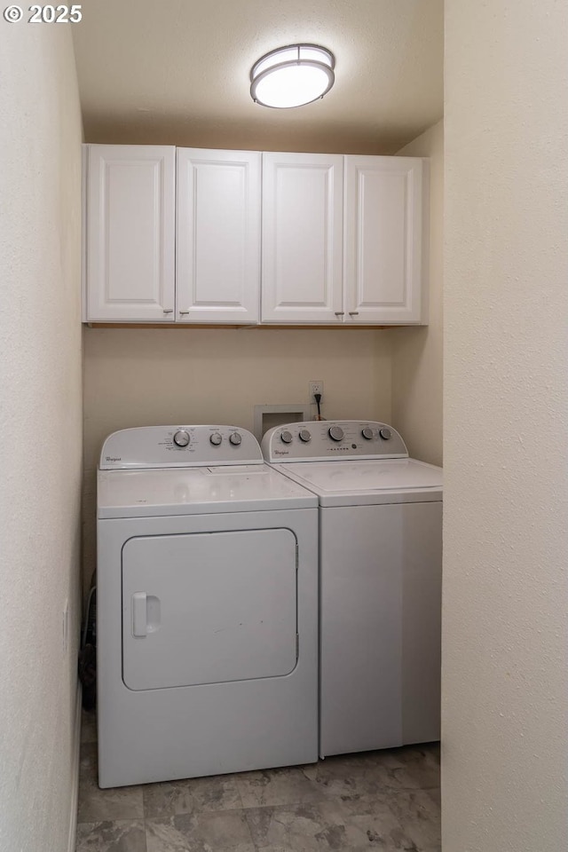 4033 Hanna St, Roseburg, OR 97471 - laundry room with cabinet space and independent washer and dryer