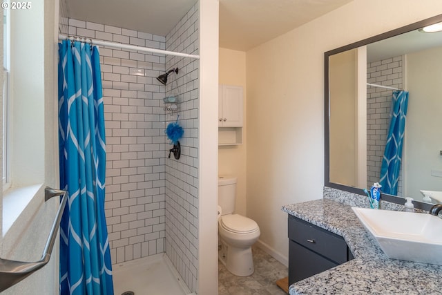 4033 Hanna St, Roseburg, OR 97471 - bathroom featuring a stall shower, toilet, and vanity