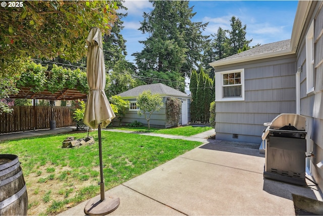 6134 NE 25th Ave, Portland, OR 97211 - view of yard with a patio and an outdoor structure