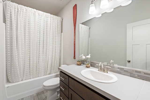 1939 Branch Creek Dr, Longview, WA 98632 - bathroom with vanity and shower / tub combo with curtain