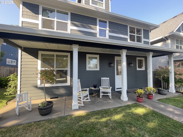 view of front of property with covered porch