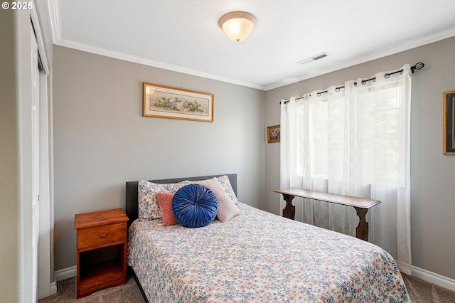 216 Churchill Downs St, Albany, OR 97322 - bedroom with carpet floors and ornamental molding