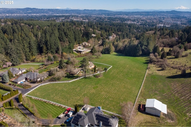 Listing photo 2 for 17071 SW Mount Hood Dr, Beaverton OR 97007