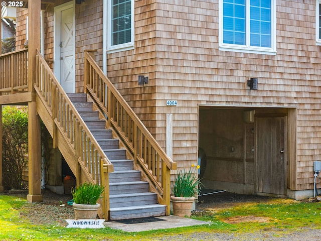 view of exterior entry