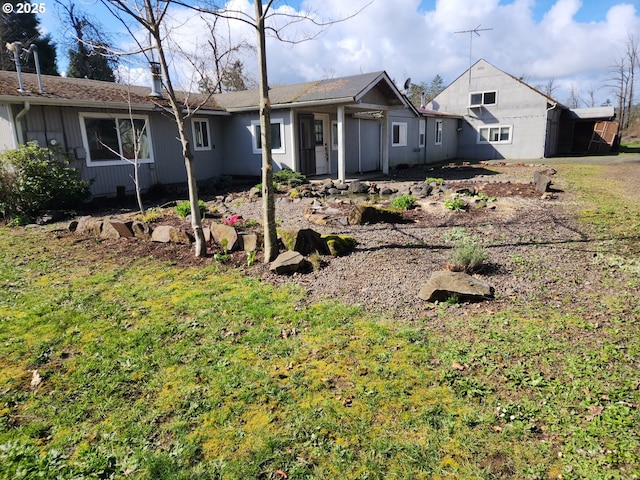 82284 Hillview Dr, Creswell, OR 97426 - exterior space featuring a chimney