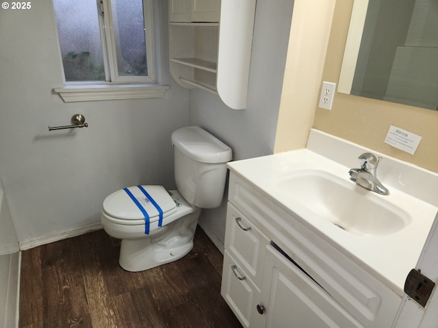 82284 Hillview Dr, Creswell, OR 97426 - bathroom featuring wood finished floors, toilet, and vanity