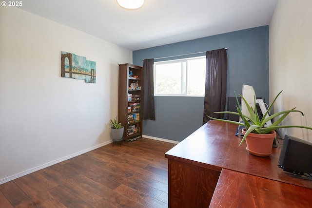 40920 NW Maple Ridge Rd, Woodland, WA 98674 - office area with dark wood-style flooring and baseboards