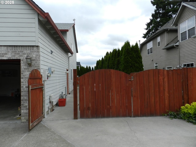 31811 NW Belgium Ct, North Plains, OR 97133 - view of gate