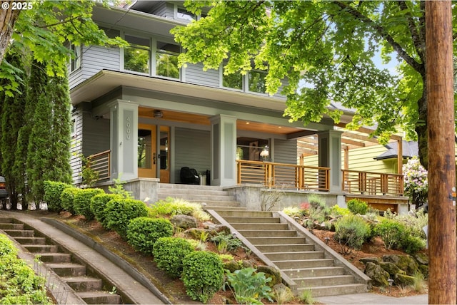 4000 NE Hassalo St, Portland, OR 97232 - property entrance featuring covered porch