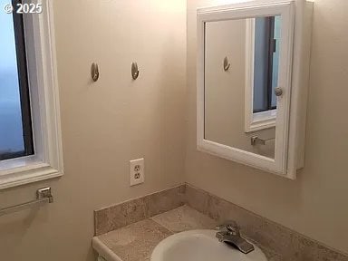 11181120 SE 45th Ave, Portland, OR 97215 - bathroom featuring vanity