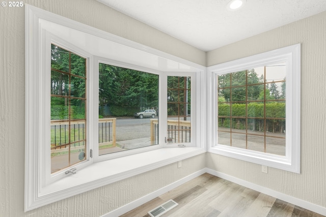 14108 NE 49th St, Vancouver, WA 98682 - view of unfurnished sunroom