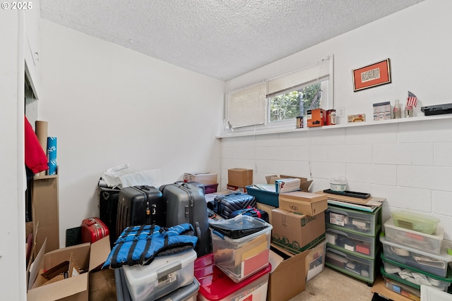 905 Summit Loop, Grants Pass, OR 97527 - view of storage