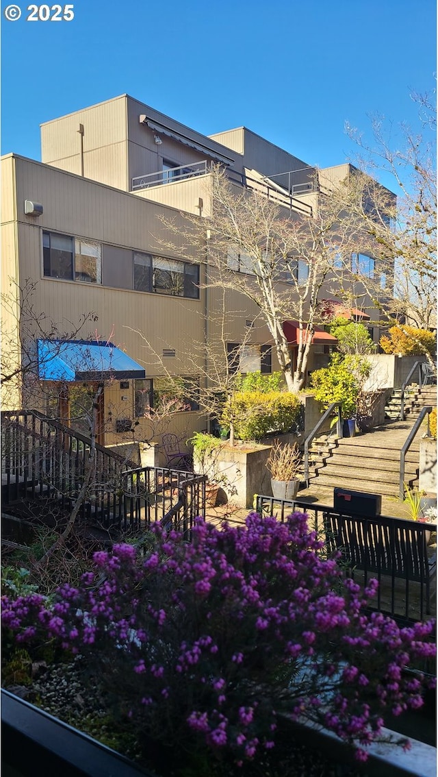 view of home's community