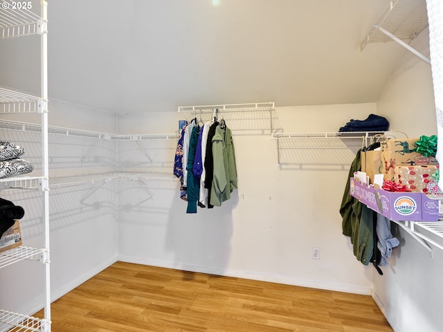 23860 S Beavercreek Rd, Beavercreek, OR 97004 - spacious closet with wood finished floors