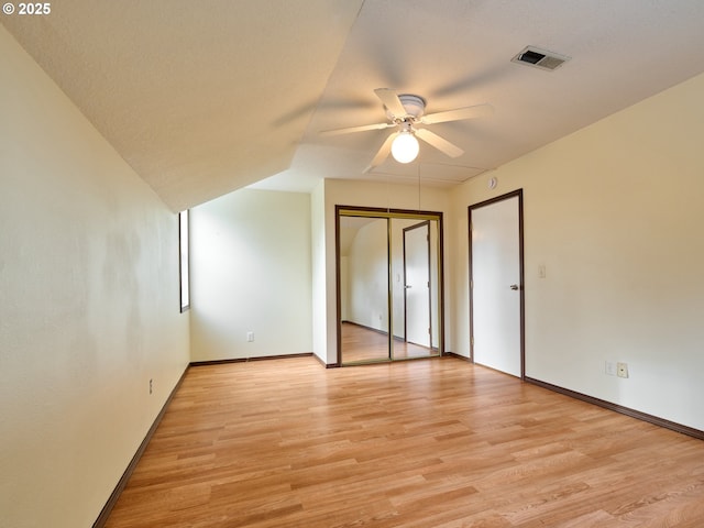 23860 S Beavercreek Rd, Beavercreek, OR 97004 - unfurnished bedroom with light wood-type flooring, a closet, and ceiling fan