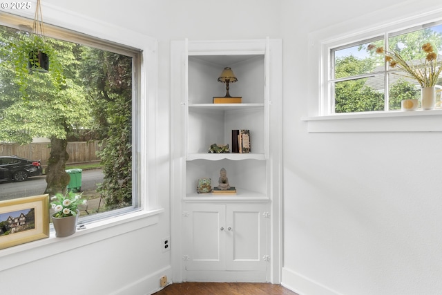 1937 SE Knight St, Portland, OR 97202 - detailed view of baseboards and wood finished floors