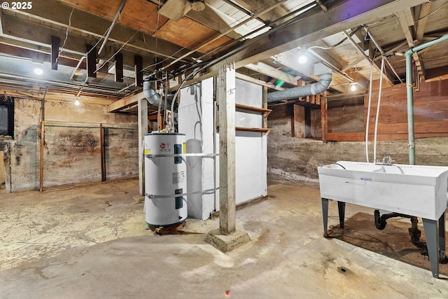 1937 SE Knight St, Portland, OR 97202 - unfinished below grade area with strapped water heater