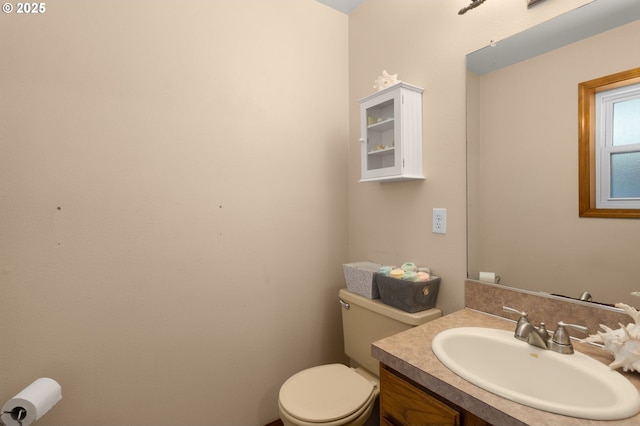 21456 SW 90th Ct, Tualatin, OR 97062 - bathroom with toilet and vanity