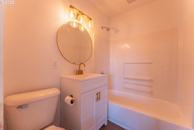 1636 Maple St, Myrtle Point, OR 97458 - bathroom featuring vanity, toilet, and shower / bath combination