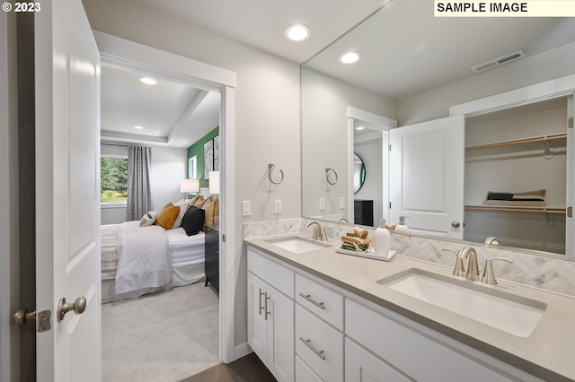 8809 S 3rd St Unit 35, Ridgefield, WA 98642 - full bath featuring double vanity, connected bathroom, and recessed lighting