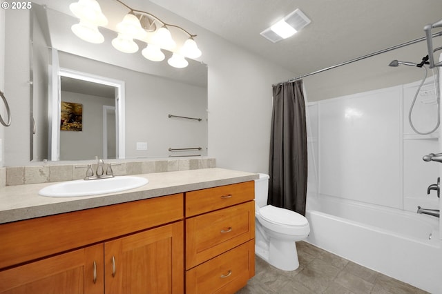 full bath featuring toilet, vanity, and shower / bath combo with shower curtain