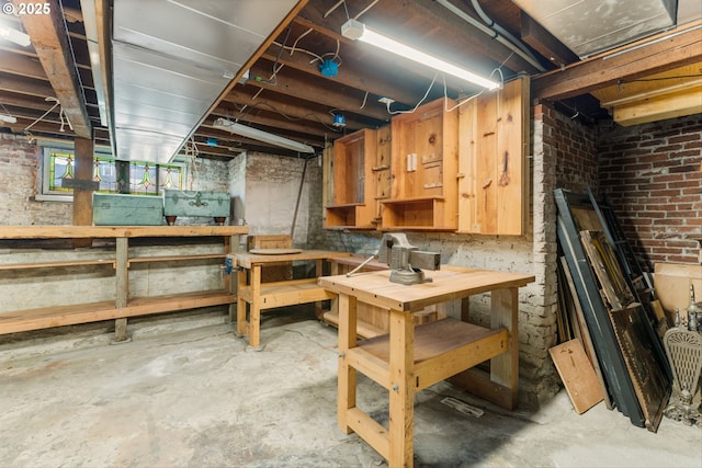 2325 A St, Forest Grove, OR 97116 - view of below grade area
