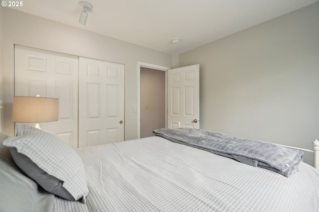 4709 SE Antelope Hills Dr, Gresham, OR 97080 - bedroom with a closet
