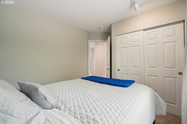 4709 SE Antelope Hills Dr, Gresham, OR 97080 - bedroom with a closet and carpet