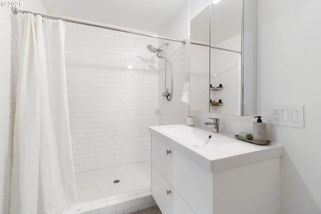 1507 SE 45th Ave Unit 308, Portland, OR 97215 - bathroom with vanity and tiled shower