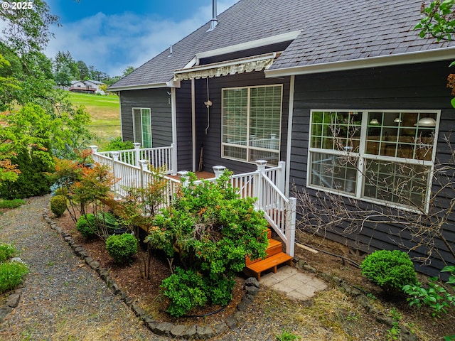 115 Duane Ct, Myrtle Creek, OR 97457 - rear view of house with roof with shingles and a wooden deck