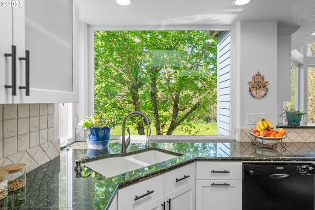 1433 SE 49th Ct, Hillsboro, OR 97123 - kitchen featuring open shelves, decorative columns, light wood finished floors, backsplash, and stainless steel appliances