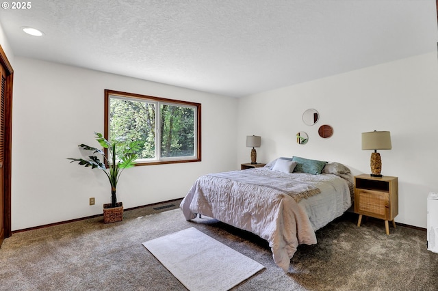 23959 High Pass Rd, Junction City, OR 97448 - bedroom featuring carpet, a textured ceiling, and recessed lighting