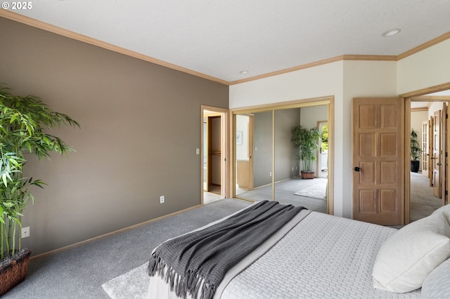 1249 Crenshaw Rd, Eugene, OR 97401 - bedroom with carpet flooring, baseboards, crown molding, a closet, and recessed lighting