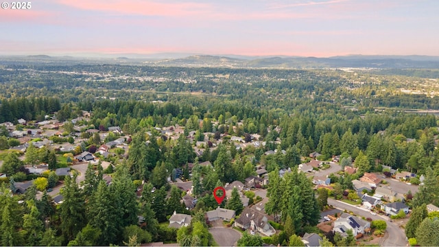 2305 Chickadee Ct, West Linn, OR 97068 - aerial view of property and surrounding area featuring nearby suburban area