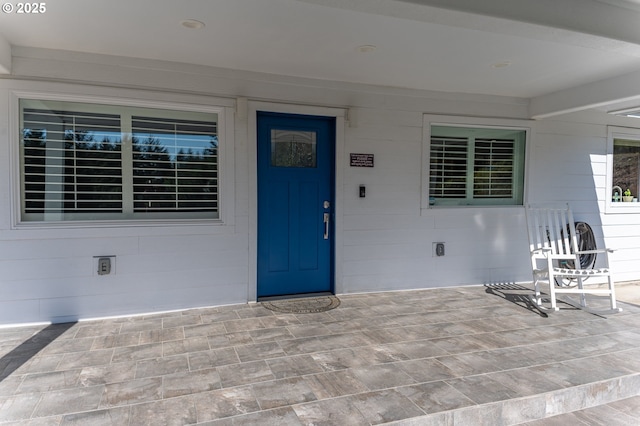 view of exterior entry